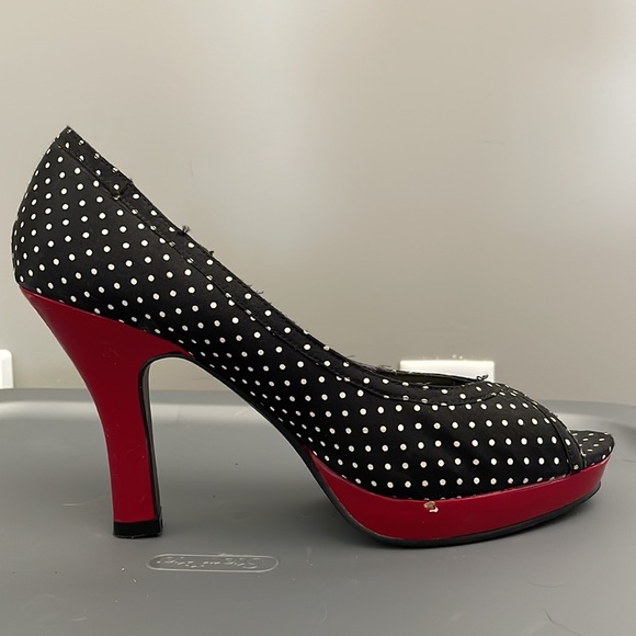 Madden Girl Polka Dot Heels - Picture 3 of 3